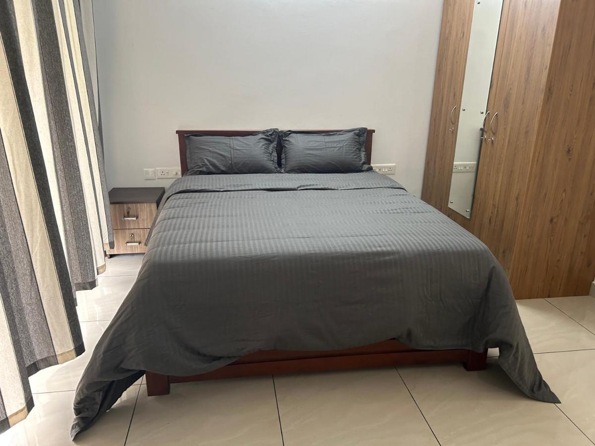 Lux Serviced Apartments Kochi Εξωτερικό φωτογραφία