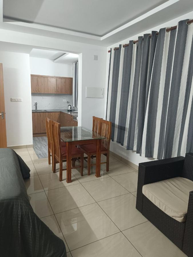 Lux Serviced Apartments Kochi Εξωτερικό φωτογραφία